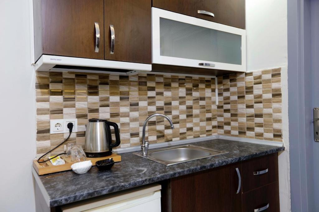 اسطنبول Sara Suit Hotel المظهر الخارجي الصورة